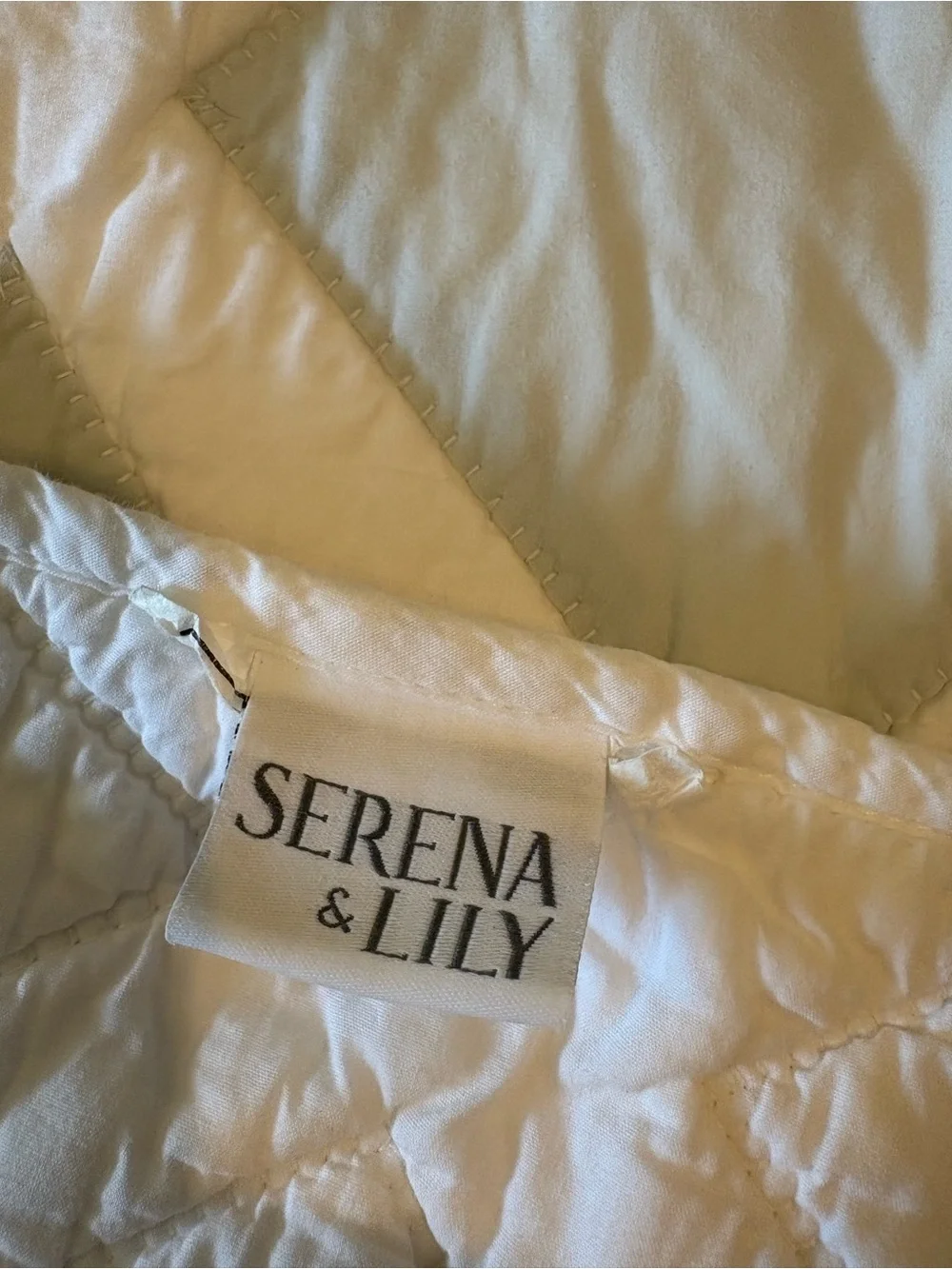 Serena & Lily Aqua and White Diamond Quilt Queen EUC